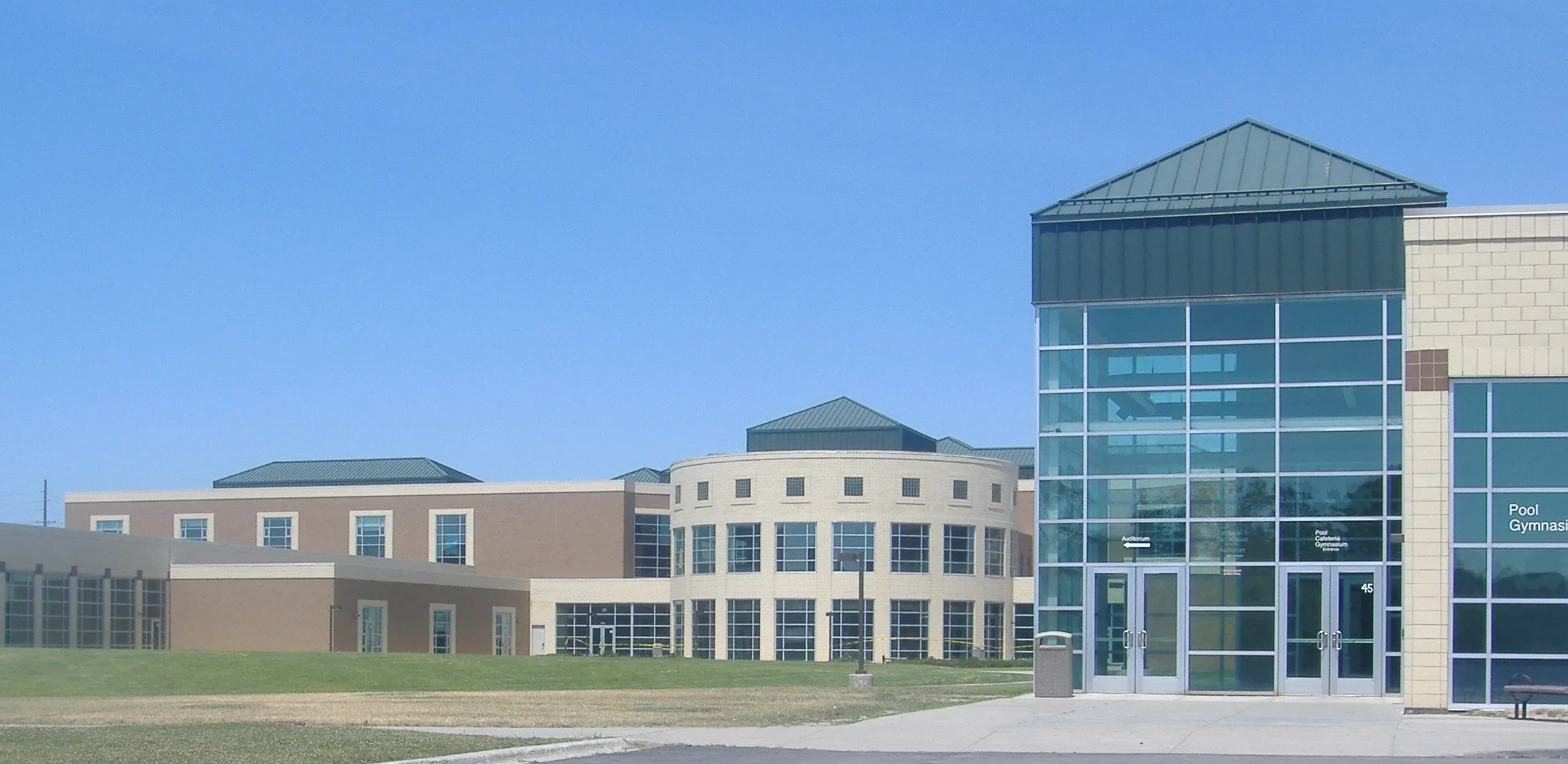 Stoney Creek High School main entrance in Rochester Hills